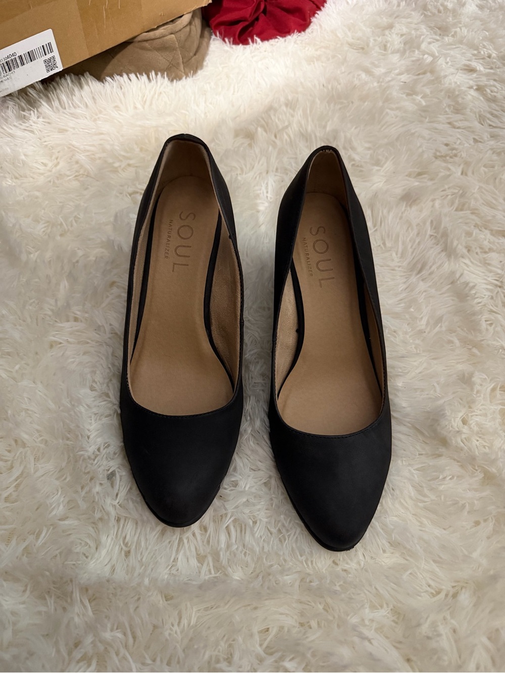 Black Women's Classic Pointed-Toe Wedge Heel